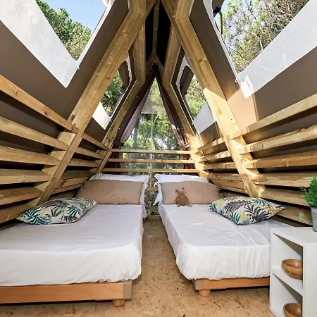 Holiday home Luxury Tent By Interhome *